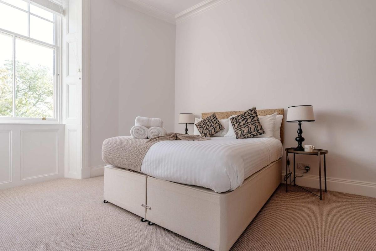 Bright & Elegant Portobello *