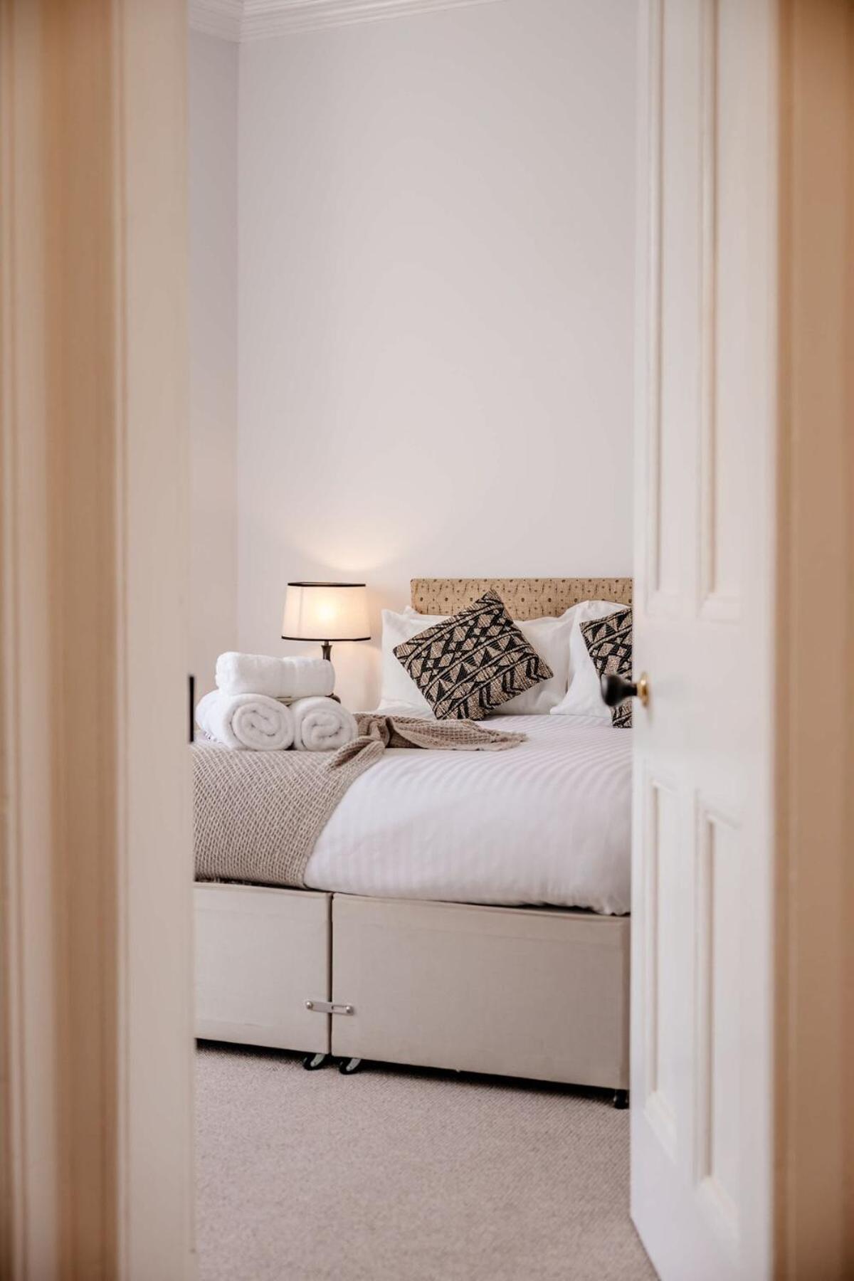Bright & Elegant Portobello *