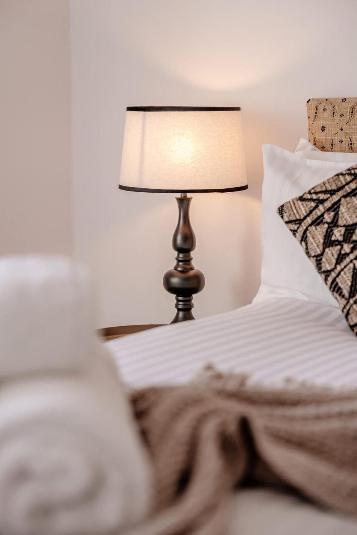 Bright & Elegant Portobello Apartment Edinburgh